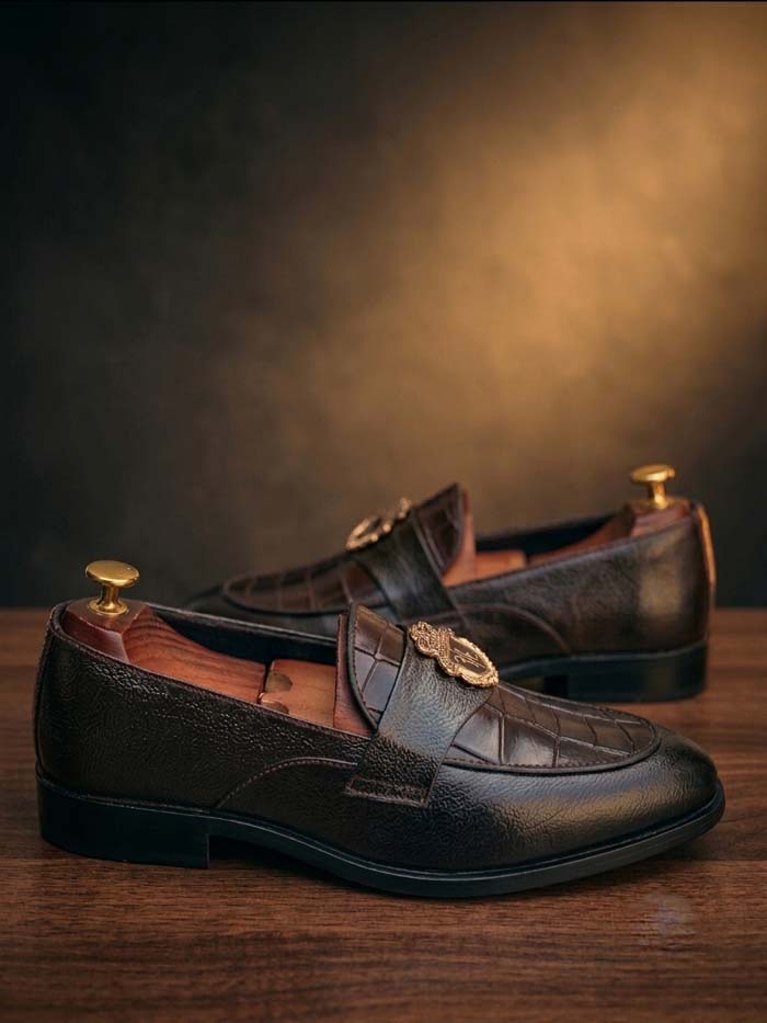 Men's Brown Croc-Embossed Leather Shoes with Rubber Sole – Design 7777