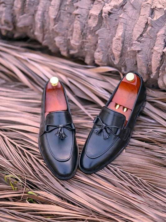 Men's Black Genuine Leather Tassel Loafers with Rubber Sole – SP 446